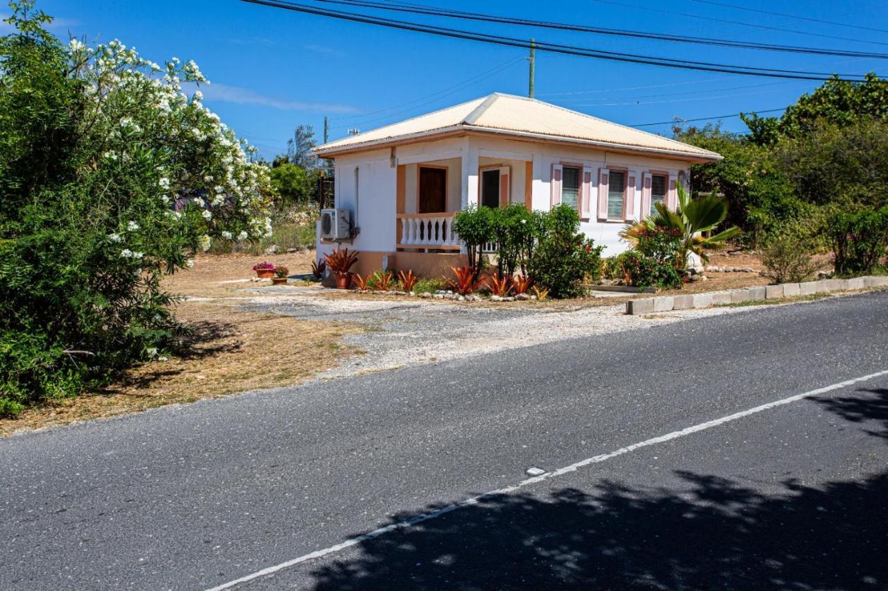 East End Village Moonlight Cottage מראה חיצוני תמונה
