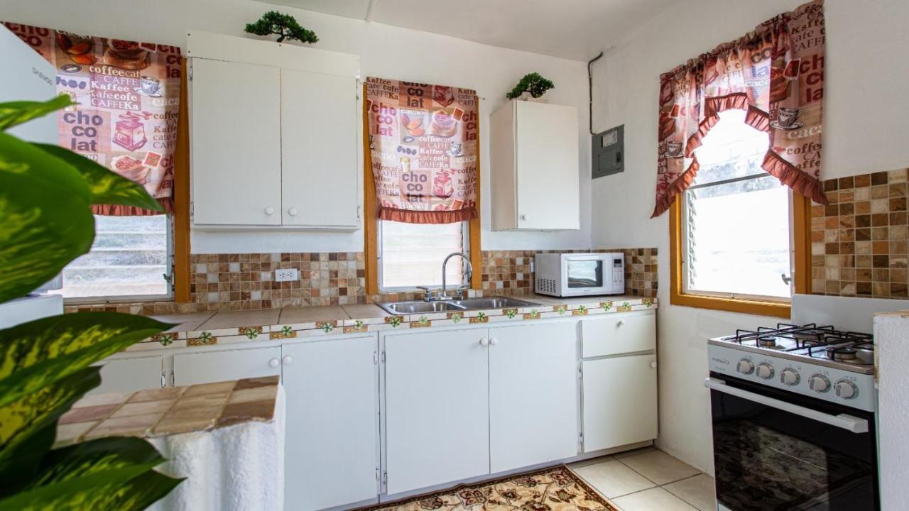 East End Village Moonlight Cottage מראה חיצוני תמונה